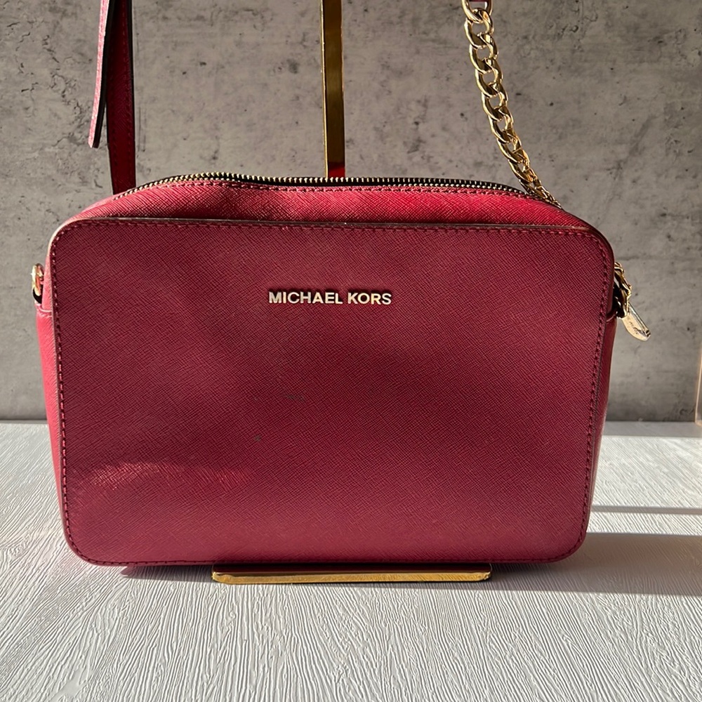 Michael Kors Jet Set Crossbody Bag